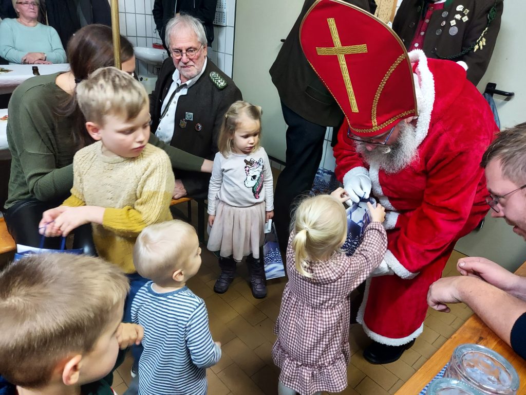 Weihnachtsfeier 2023, Bild 21